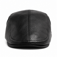 Béret homme Gaspard en simili cuir noir, vue de face
