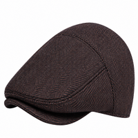 Casquette plate homme bordeaux à motif chevrons